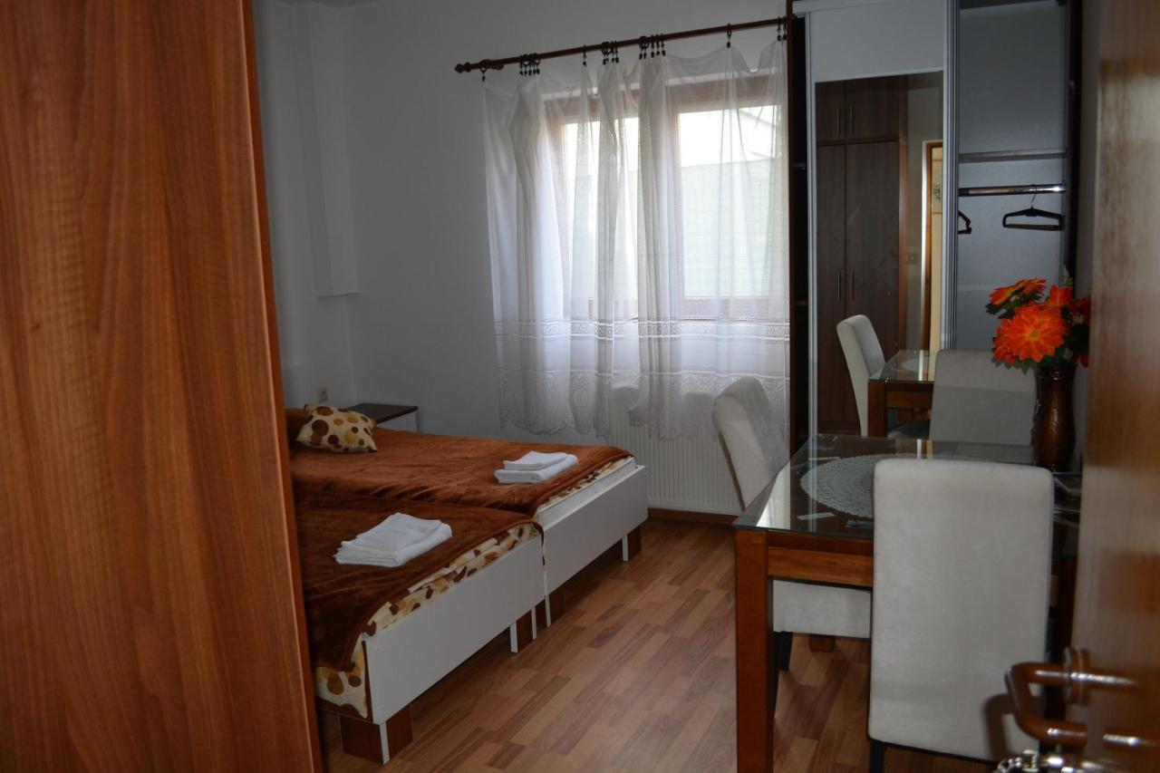 Villa Palma Guesthouse Μόσταρ Δωμάτιο φωτογραφία